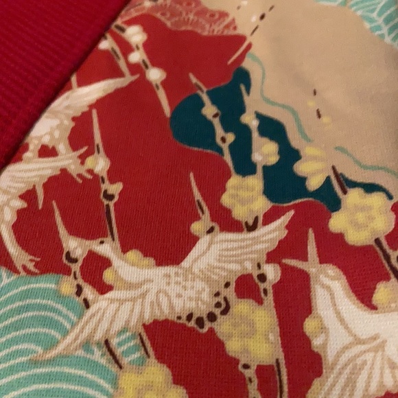 Red patterned midi skirt, asymmetrical hem, size 8 - Picture 4 of 5